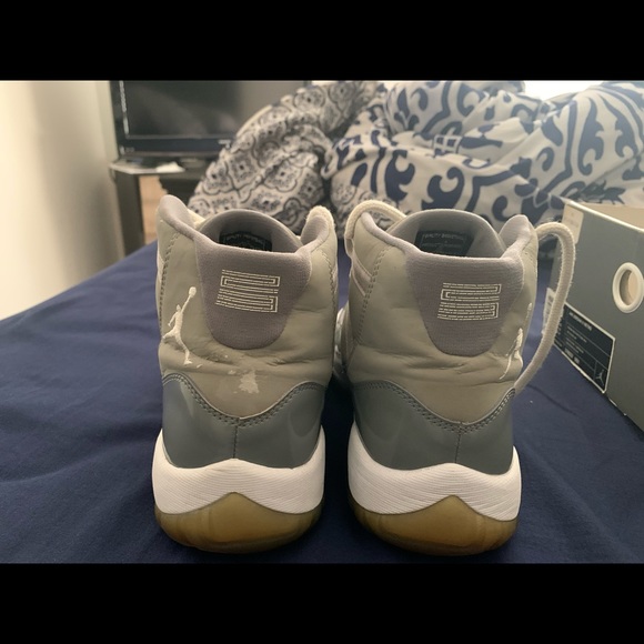 Jordan 11 Cool Grey 11 High - Picture 8 of 10